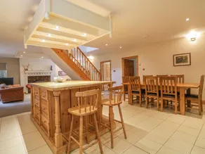 Milton Cottage - Image 2