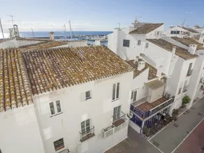 Banus Duplex Waterfront - Image 3