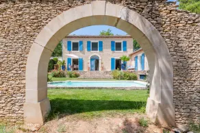 Mas proche de Gordes - Image 2