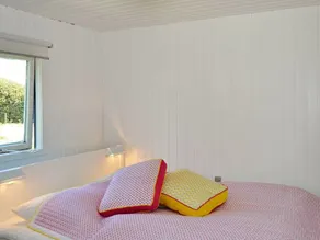 Quaint Holiday Home in Fanø near Beach - Image 5