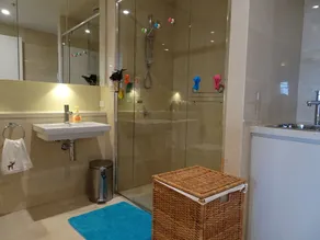 Sydney Olympic Park Apartment - Image 5