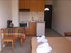Lofos Apartments - Image 4