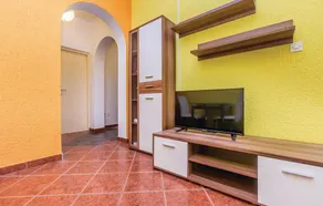 Awesome Apartment in Baric Draga With 1 Bedrooms and Wifi - Image 3