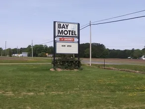Bay Motel - Image 3