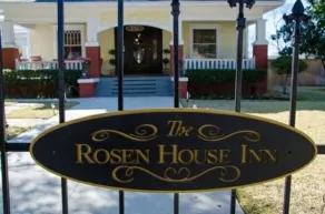 Rosen House Inn - Image 3