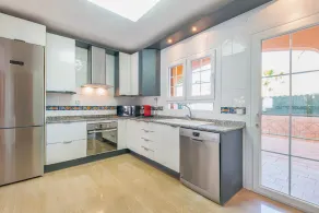 Villa Bruno, aire acondicionado, piscina, barbacoa, wifi, parking, a 400 m de la playa - Image 3