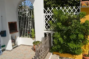 2 bedrooms house with shared pool furnished terrace and wifi at Benalmadena - Image 4
