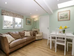 Rectory Cottage - Image 5