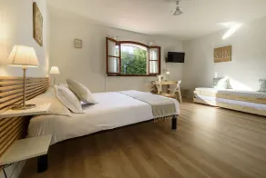 Hotel & Studio Astor - Image 3