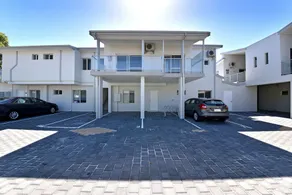 Stylish Apartment near Perth City 2210 - Image 3