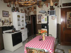 Farmhouse Stay - Image 2
