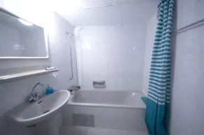 Aria Beach House - Image 4