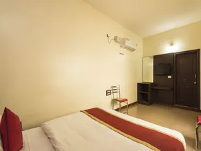 New Sri Venkatesha Residency - Image 2
