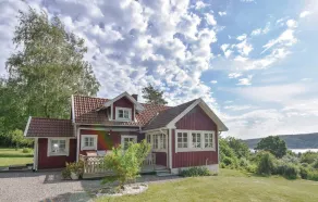 Gorgeous Home In Munkedal With Wifi - Image 5