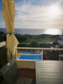 Sunny ocean view apartment with swimming pool - Image 2