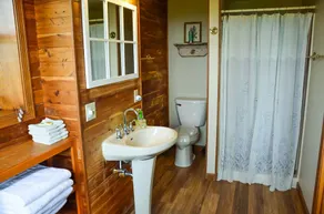 Treetop Retreat - Image 5
