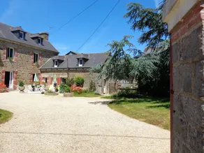 Maison chaleureuse à Pordic avec jardin et cheminée - Image 5