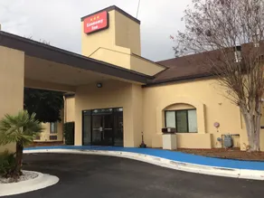 Economy Inn Brunswick - Image 5
