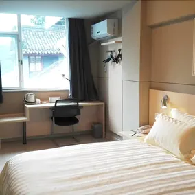 Jinjiang Inn Yibin Zhongshan Street Branch - Image 5