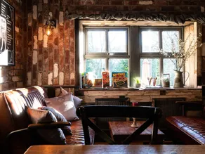 The Lion Pub & Grill - Image 5