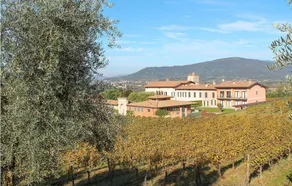 Nice Apartment in Cazzago San Martino With 2 Bedrooms, Wifi and Outdoor Swimming Pool - Image 3