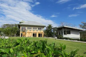 Carver Suites At 506 Tennis Center - Image 3
