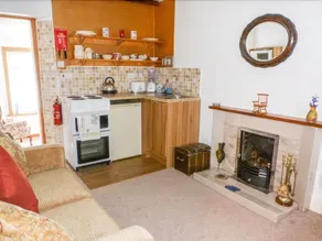 Shore Cottage - Image 3