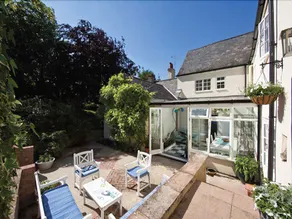 Heathcote House - Image 4