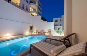 Beautiful Home in Makarska With Outdoor Swimming Pool, Wifi and Heated Swimming Pool - Image 3