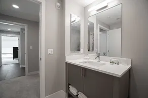 SoBe Waterfront Apartments - Image 5