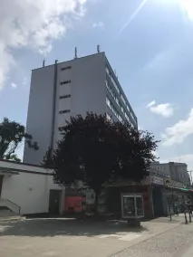 City Inn - Image 4