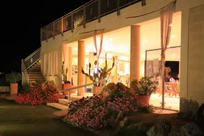 Viar Beach Club - Image 4