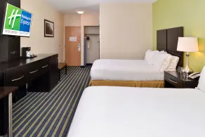 Holiday Inn Express Worcester Downtown - Image 4