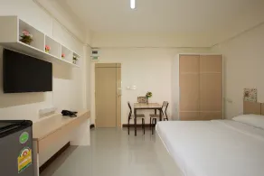 A E Richy Home - Image 2