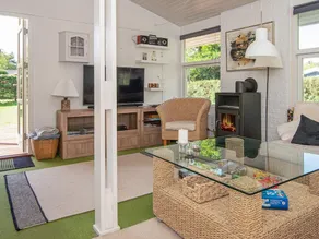 6 Person Holiday Home in Malling - Image 2
