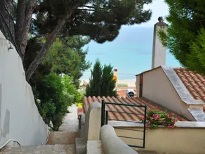 Aiolos Home by TravelPro Services Nea Moudania Halkidiki - Image 2