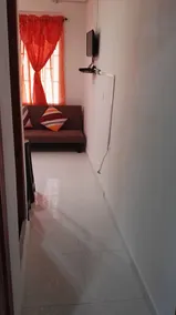 Golden Beach Apartments - Image 2