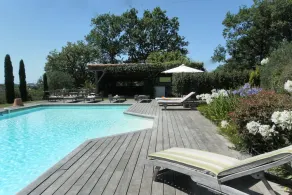 Les Volets Bleus - Image 4