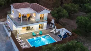 Maridenia Villa - Image 3