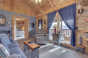 Nestled Inn - Image 4