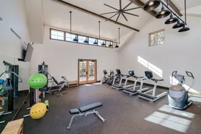 Cava Robles RV Resort - Image 2