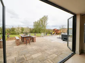 Town Farm - Image 5