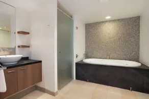Private Penthouse 407 - Image 5