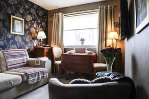 Hamilton Executive Apartment - Image 2