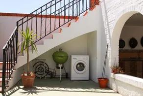 Beautiful 13 bed Villa, Private Pool, Large Garden - Image 4