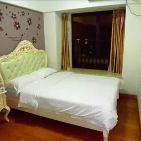 Poly Cullinan Apartment Hotel - Image 4