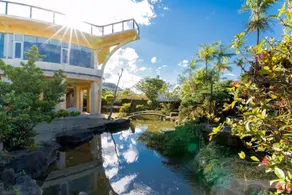 Whales Mountain & Seaview Resort - Image 2