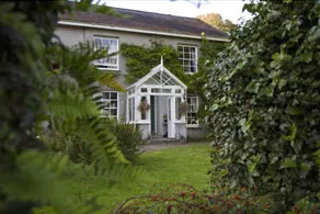 Garfield House - Image 2