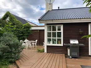 Big Villa in Husavik Suburb - Image 4