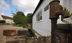 Springwell Cottage - Image 4